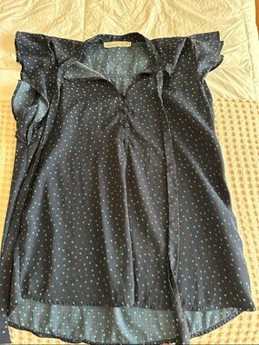 Abercrombie & Fitch Navy Multicolor Dot Ruffle Sleeve Blouse size medium